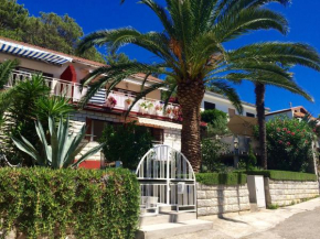 Apartment Stella  Мали Лошинь